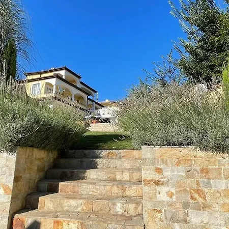 Tranquil Location, Finish To A High Standard